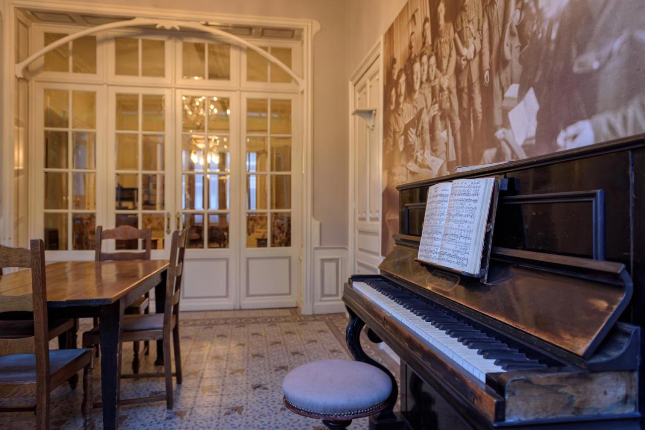 Talbot House Hotel Поперинге Екстериор снимка