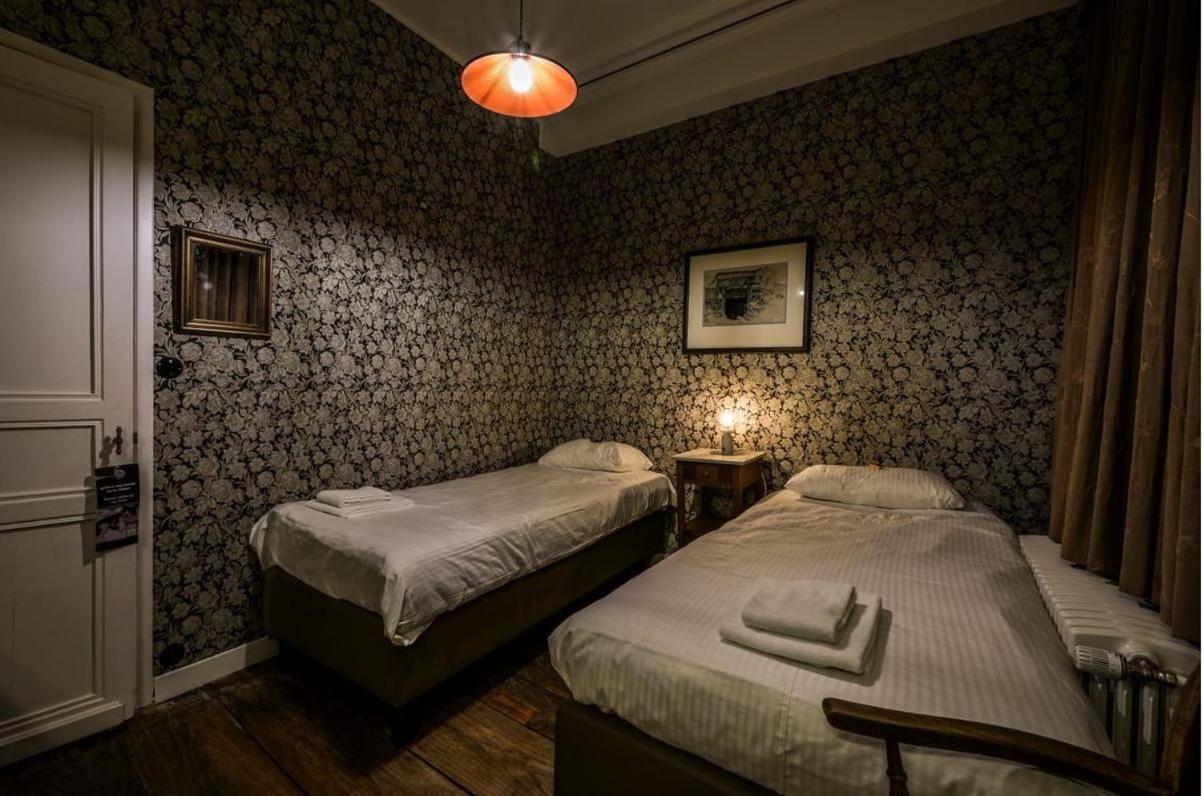 Talbot House Hotel Поперинге Екстериор снимка